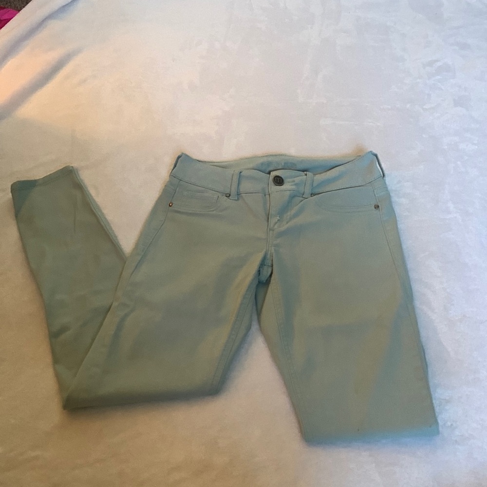 Blue skinny jeans
